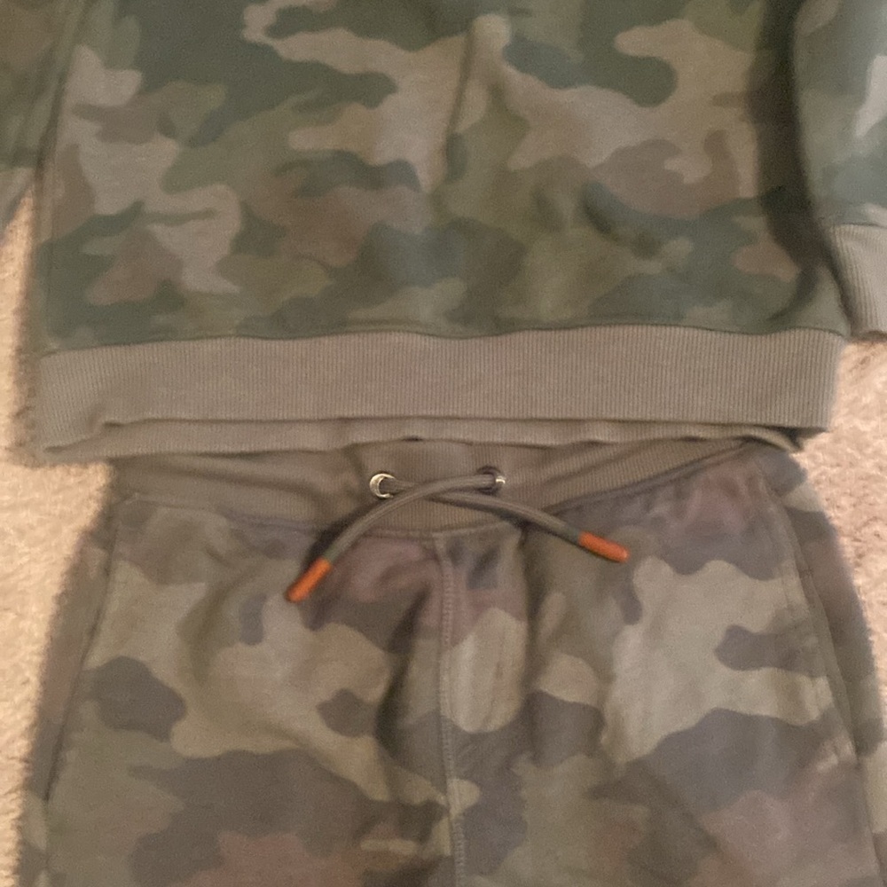 Cat & Jack green army pants and sweater - Picture 2 of 4